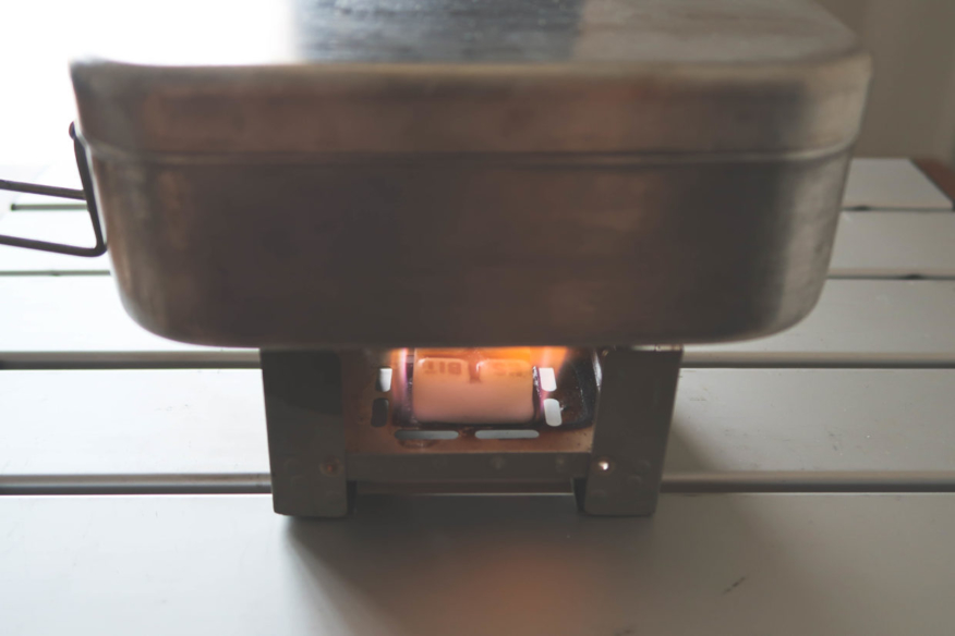 エスビット ポケットストーブとメスティンで炊飯